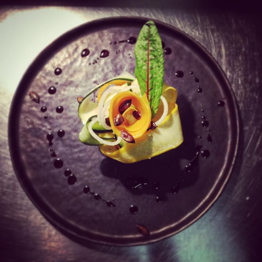 Variation von Zucchini und Kürbis? #hannover #bocagastrobar #zucchini #kürbis #menu #instafood #food #foodart #picoftheday